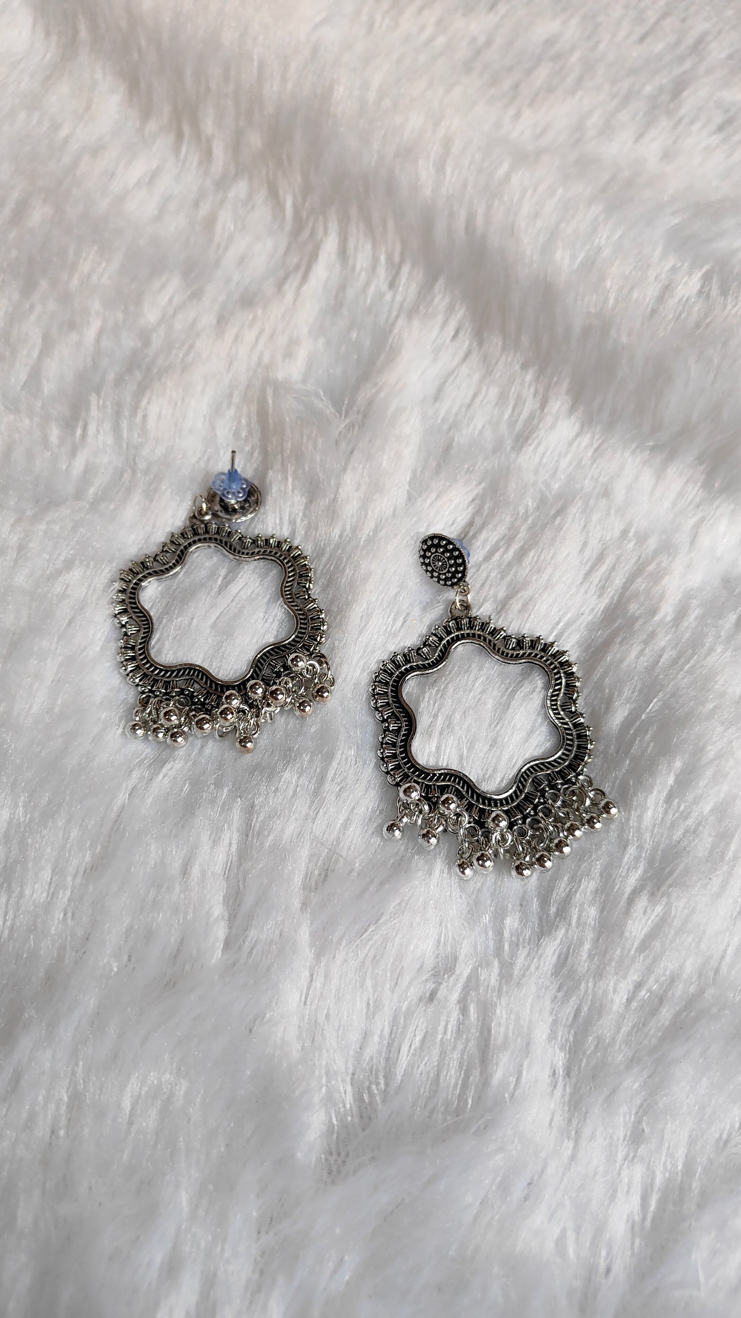 Silver Jhumka without Beads A7