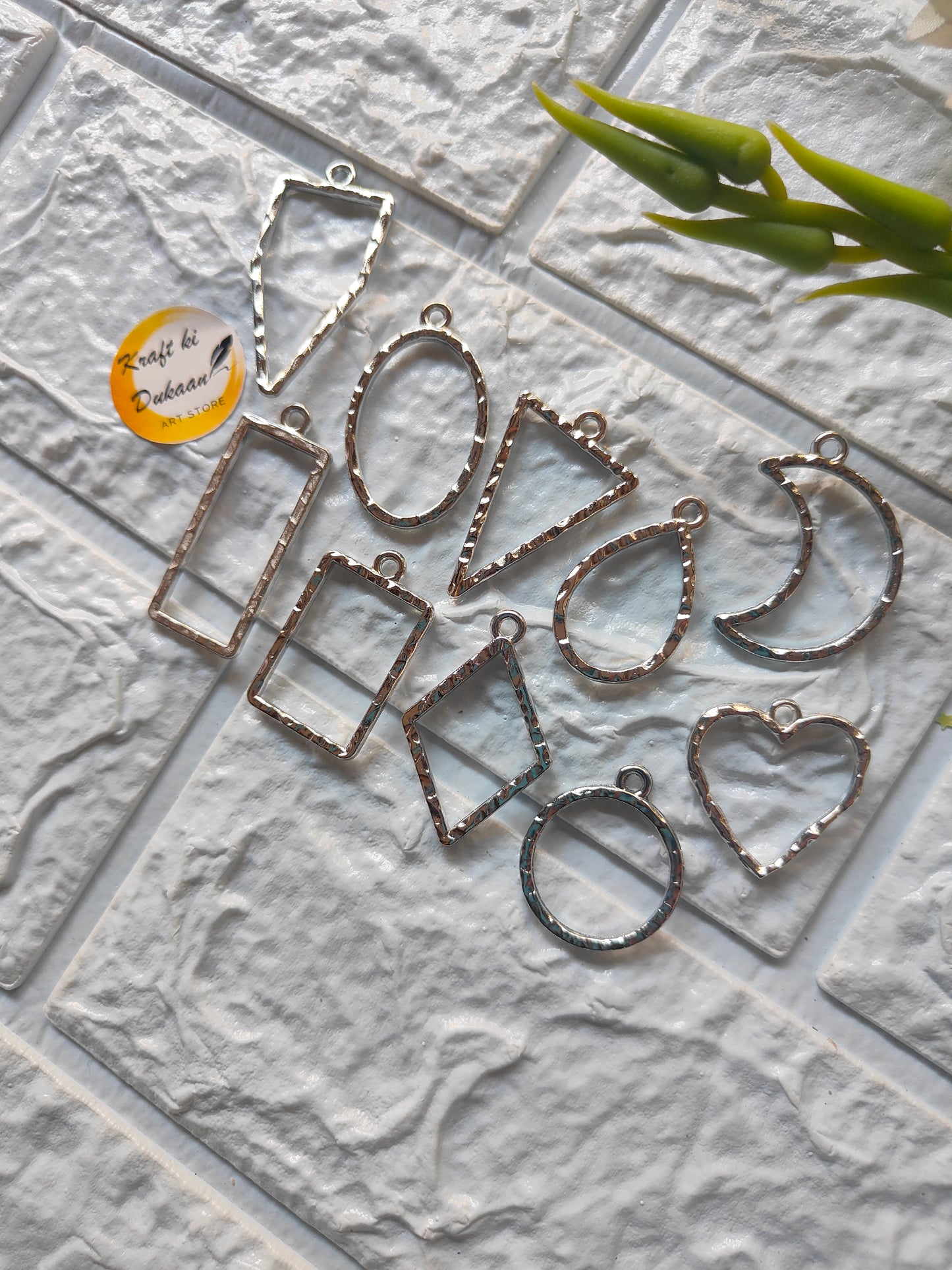 Open Bezel Pendant 10PC Set - Kraft ki Dukaan