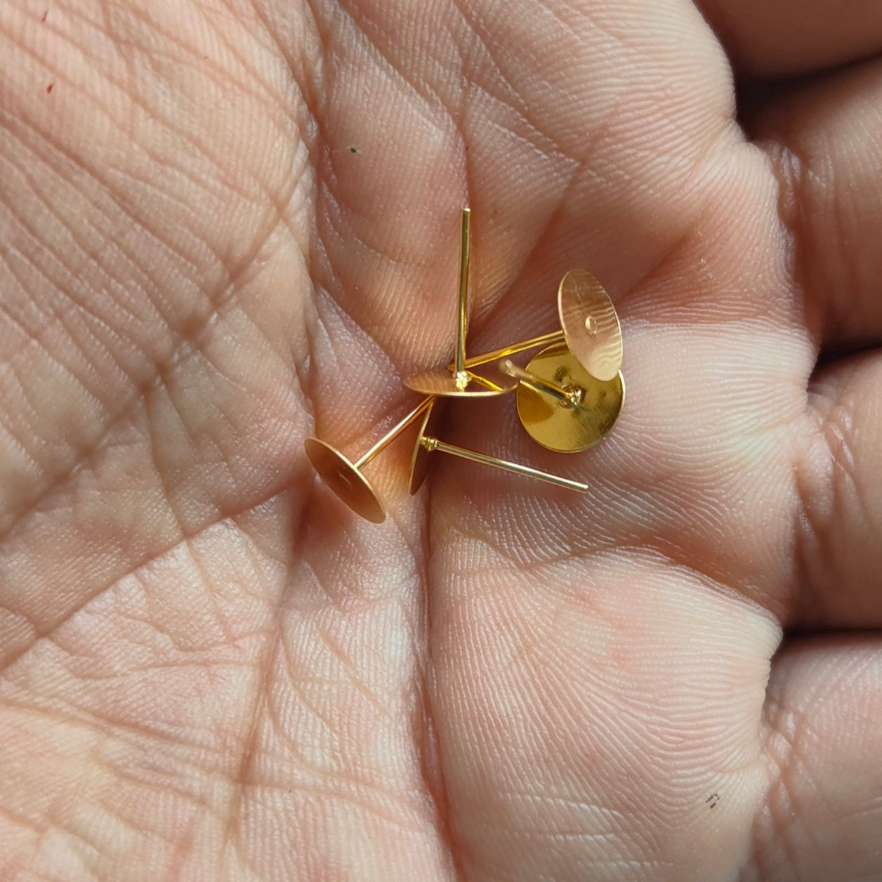Golden Earring Stud Pack of 50 - Kraft ki Dukaan