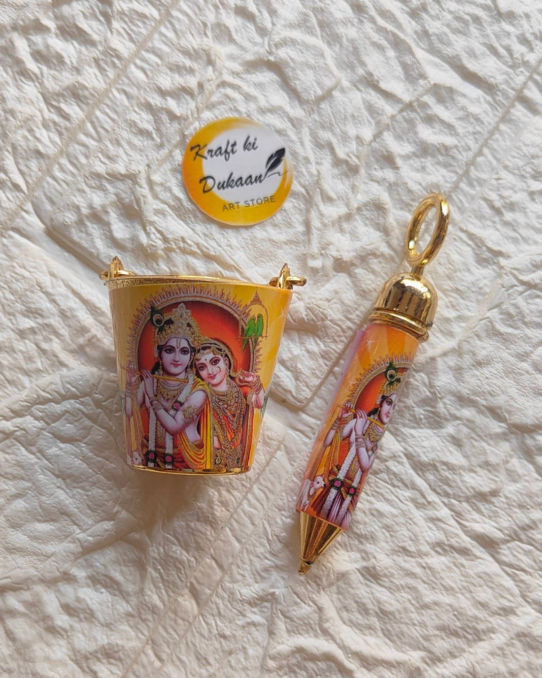 Design Bucket with Pichkari Set A1 - Kraft ki Dukaan