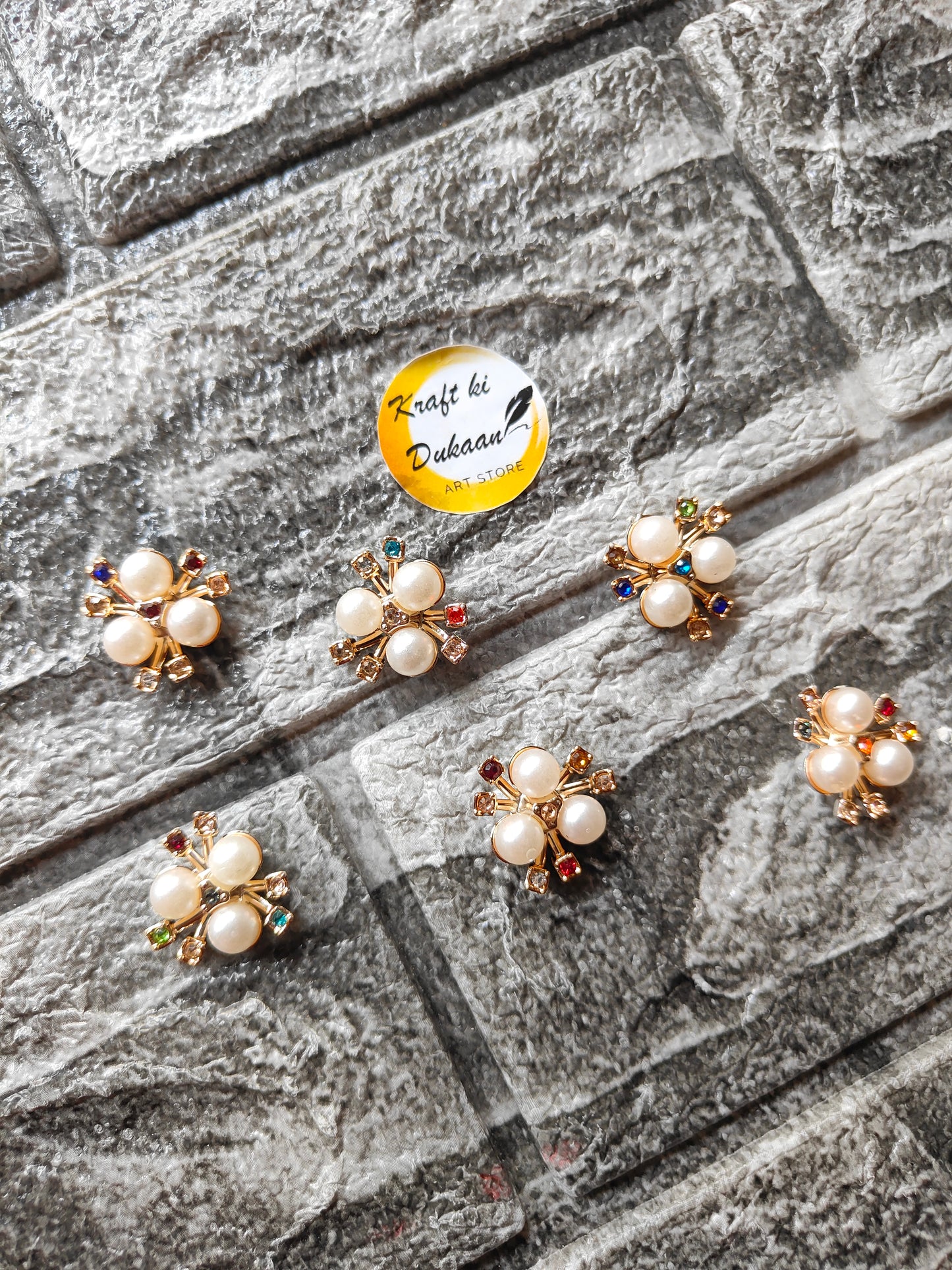 Golden Pearl Flower Multi Diamond Beads Pack of 50 - Kraft ki Dukaan