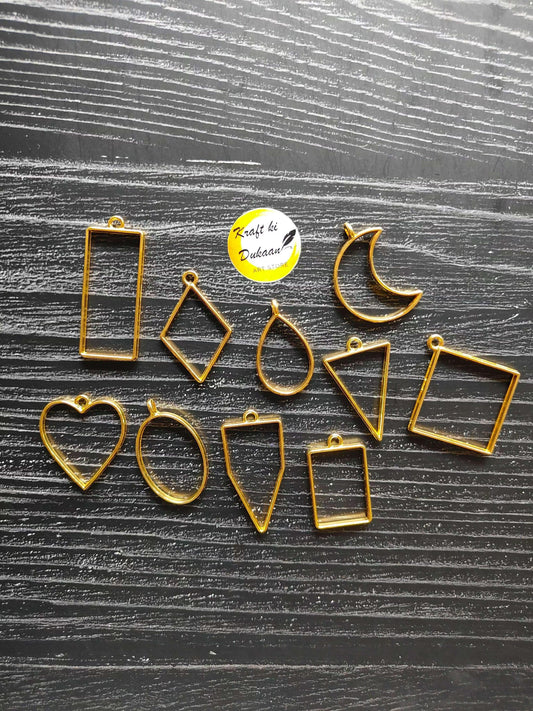 Plain bezel pendant mix set of 10, assorted geometric/heart/moon shapes in gold finish