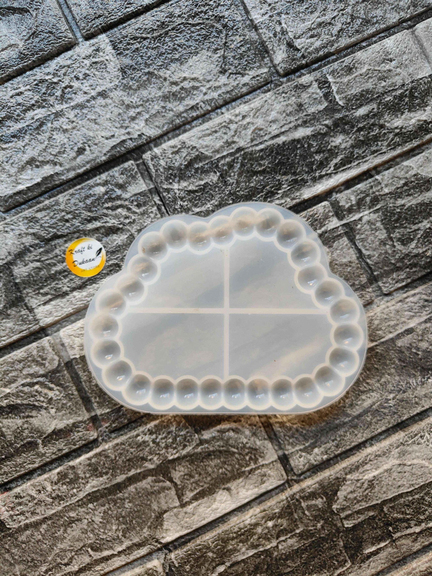 Cloud Bubble Dish mould with bubble edge and center cross divider