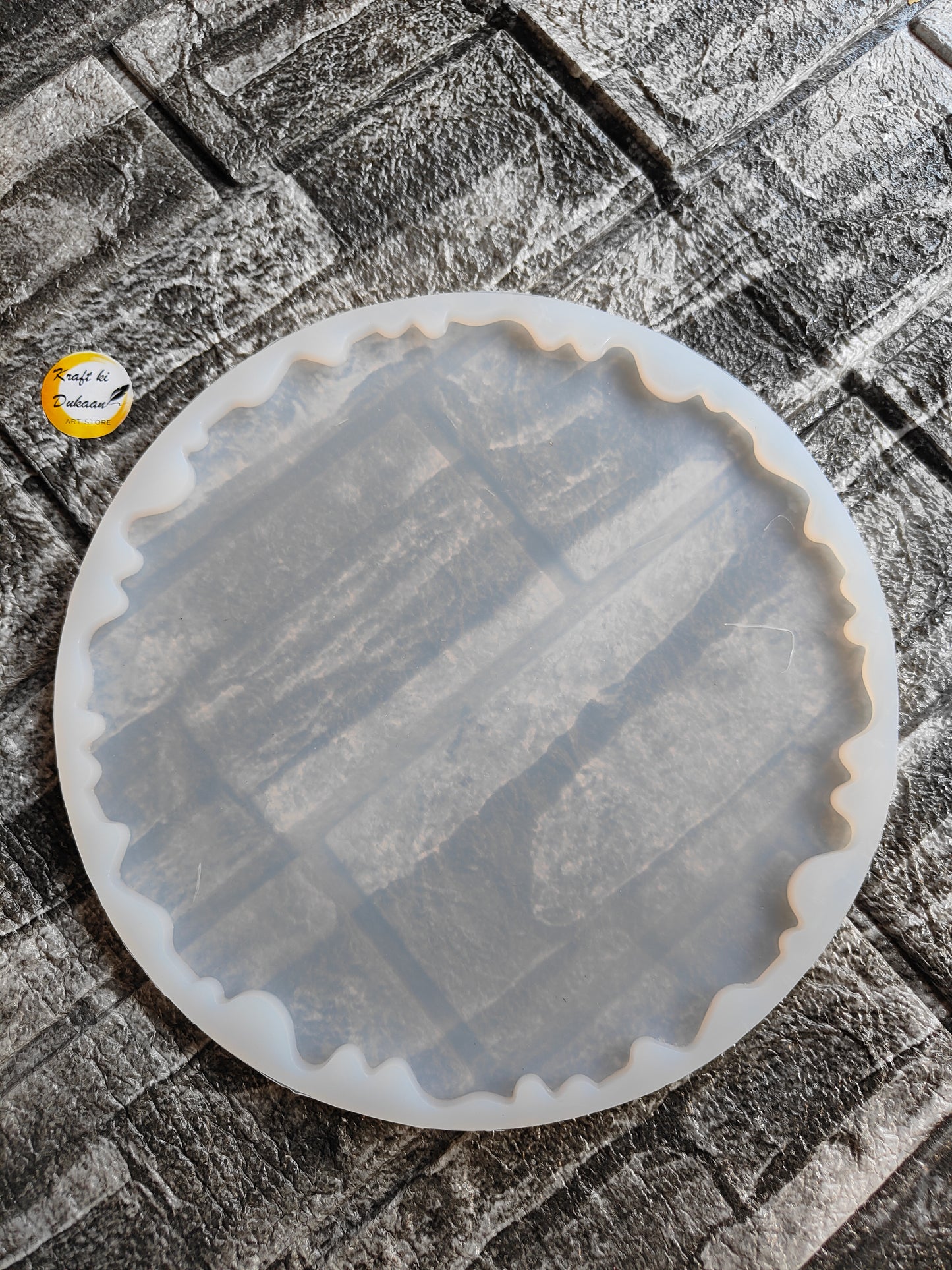 Kraft ki Dukaan agate resin mould 8 inch silicone round casting tray with uneven edges