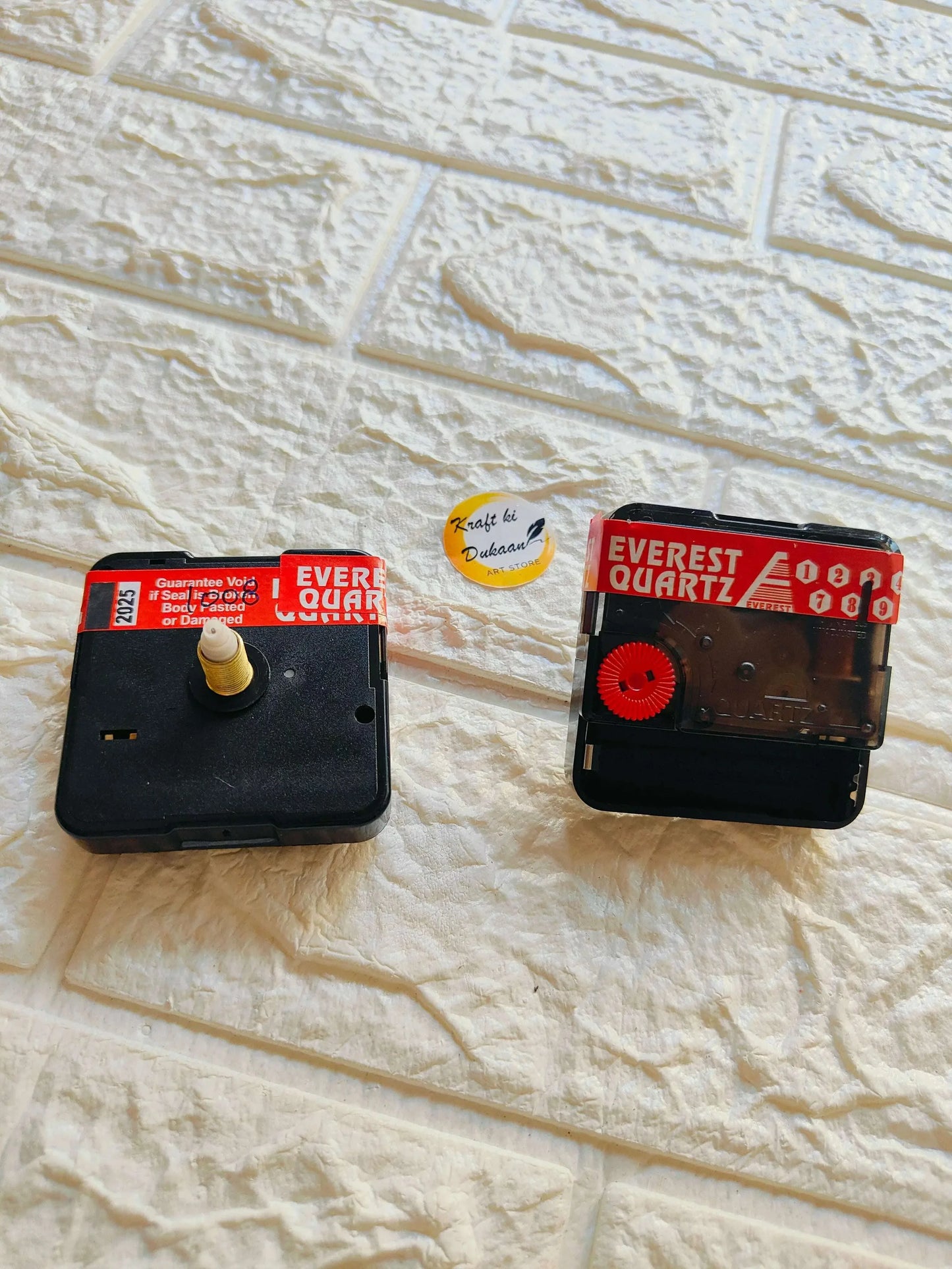 everest-quartz-clock-machine-sweep-b1-black-motor