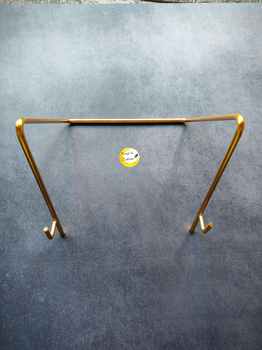 Golden Metal Stand D