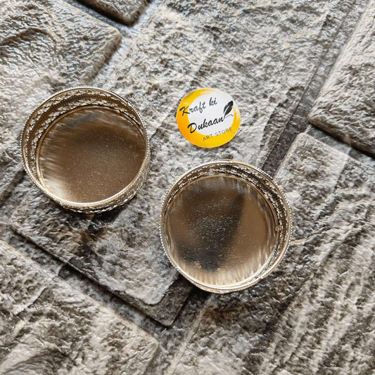 handcrafted-tea-light-stand-gold-color-small-1