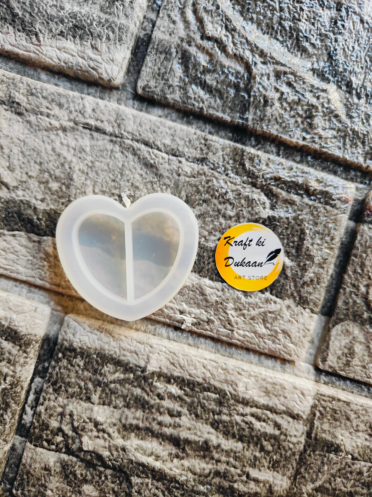 Heart pendant mould by Kraft ki Dukaan, perfect for creating beautiful heart-shaped pendants