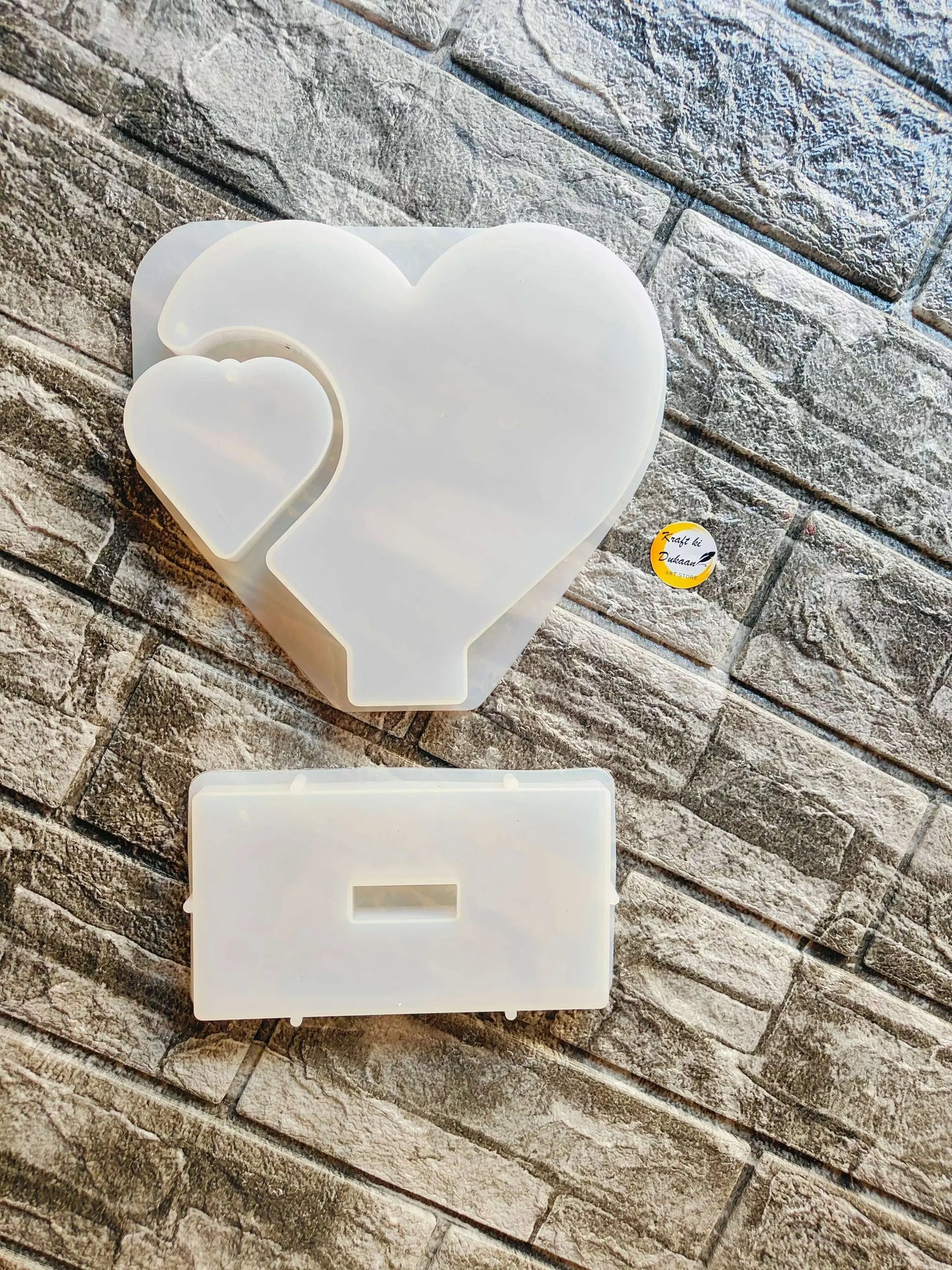 Heart frame stand mould A2, large heart panel and rectangular base plate, translucent
