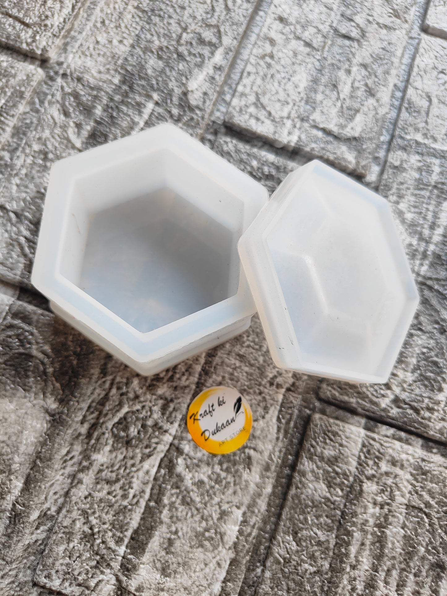Transparent hexagon box mould for resin casting, perfect for creative projects and crafts