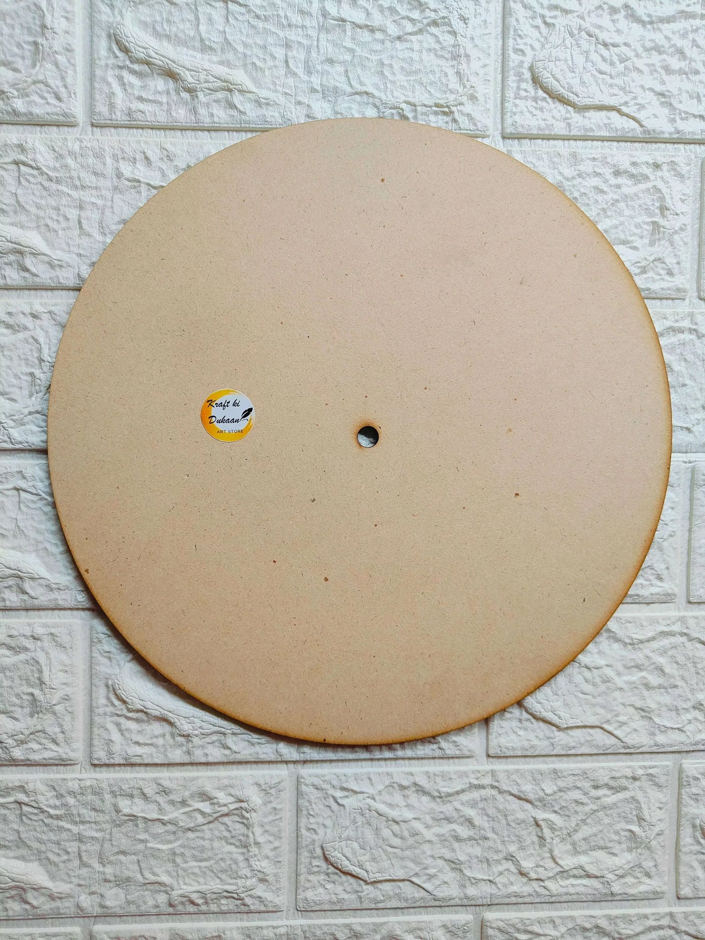 Round MDF base with a hole, natural color, ideal for various crafts projects