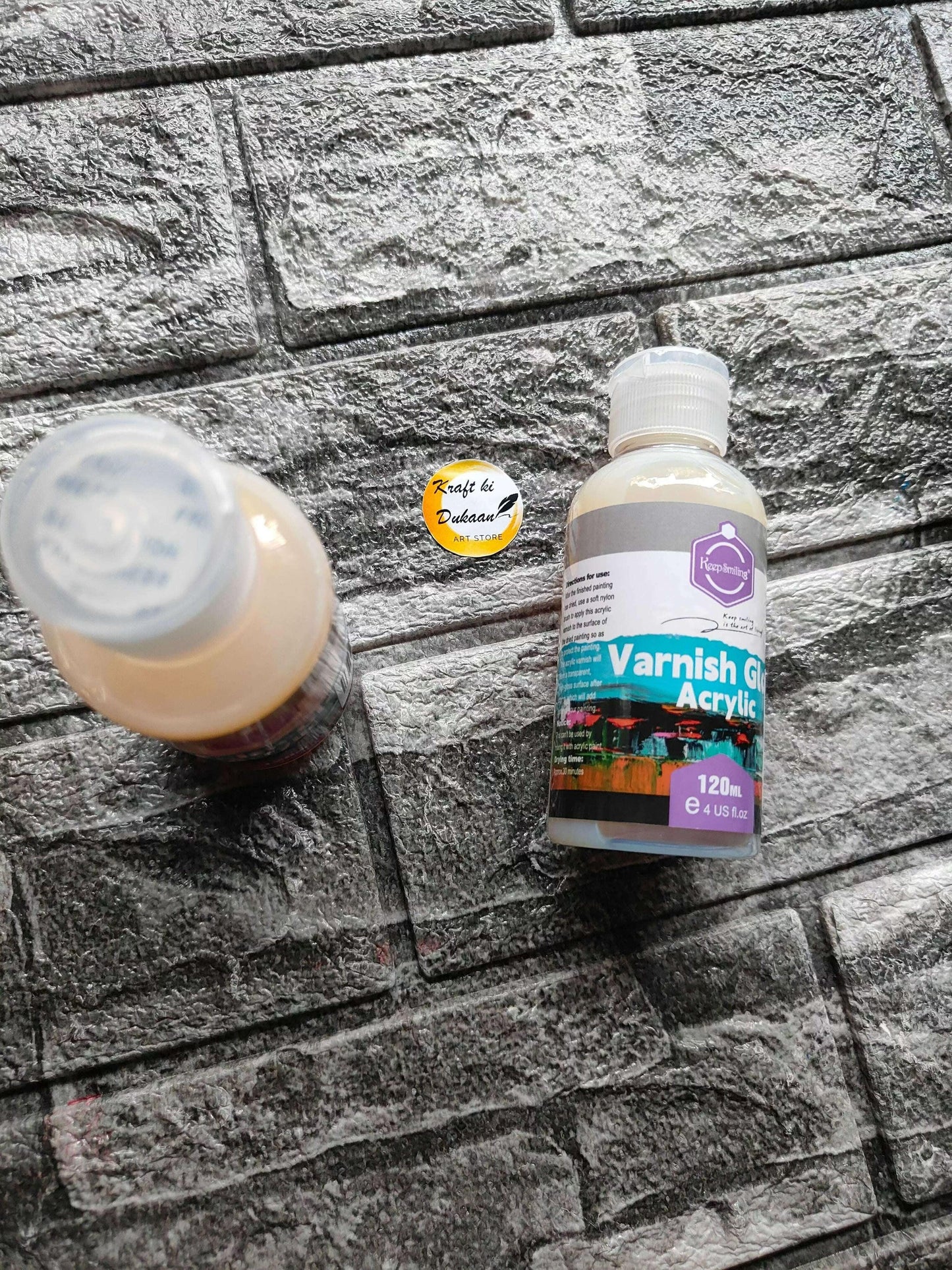 keeping-varnish-gloss-acrylic-120ml-bottle-top-view