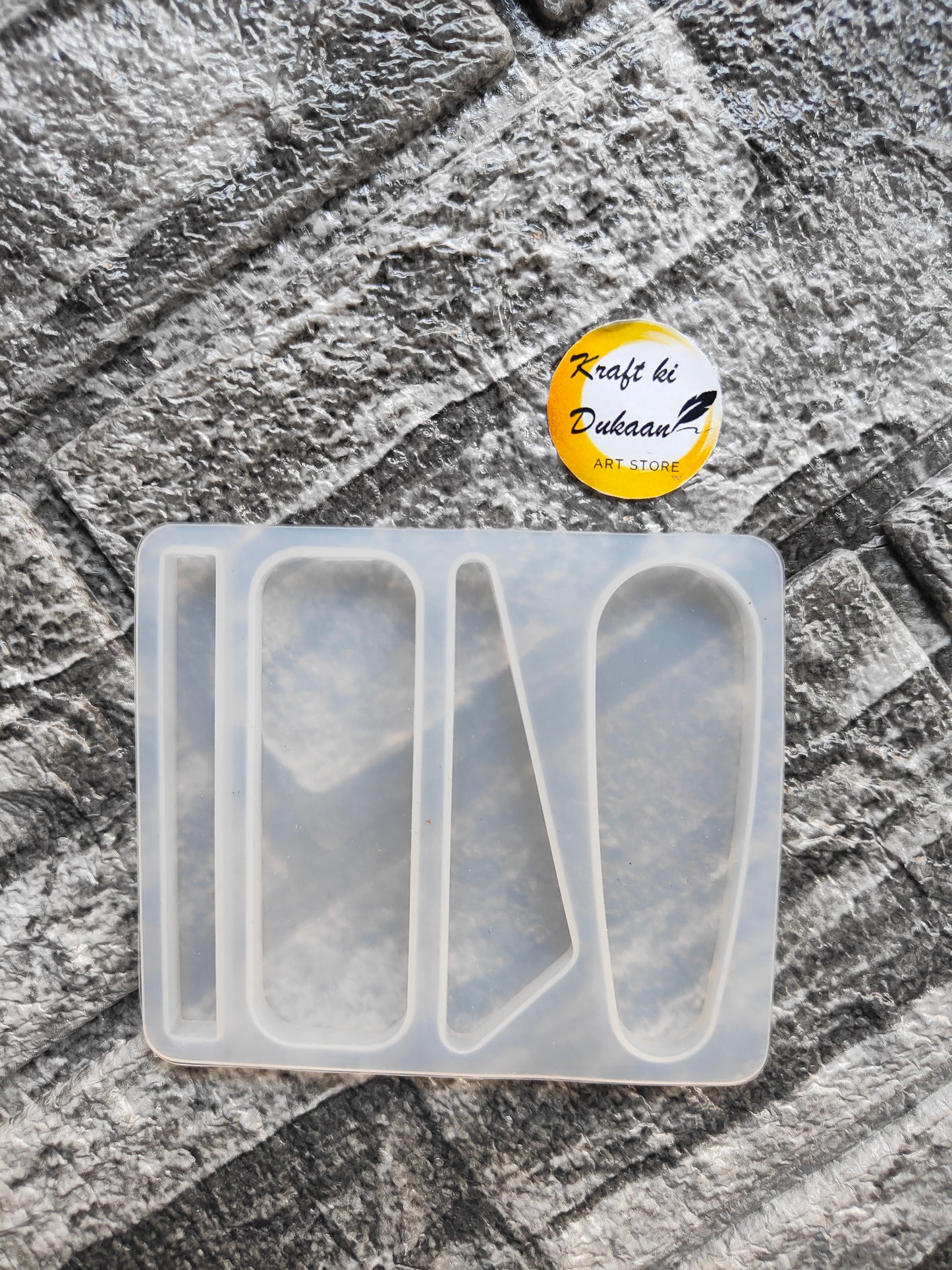 Silicone resin clip moulds for crafting unique and customizable designs