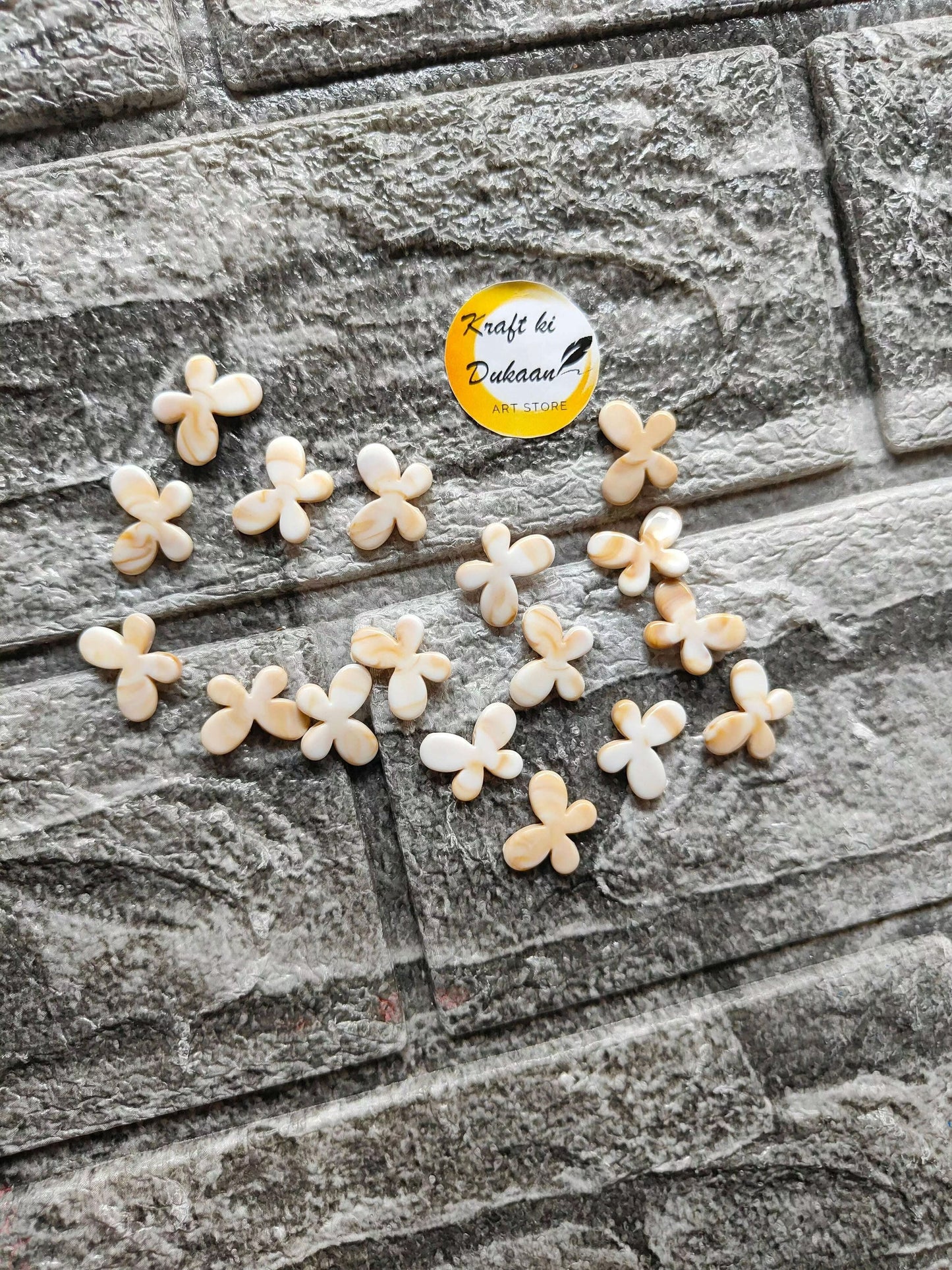 marble-butterfly-beads-15-pieces-variety-display