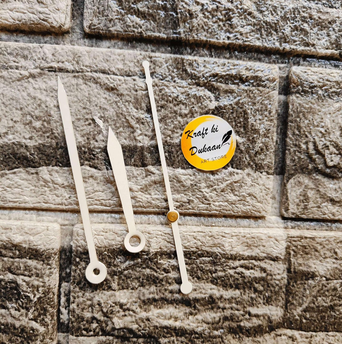 Clock hands A22 in white and gold, three long metal hands with round hub rings