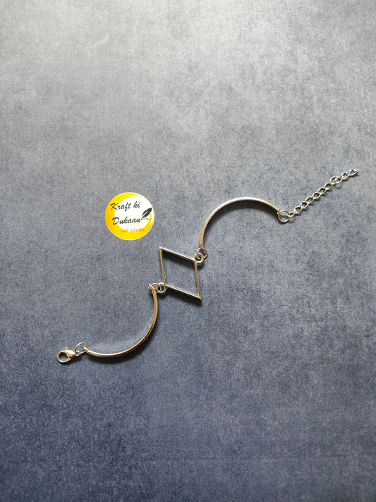 metal-diamond-bracelet-silver-metal-design