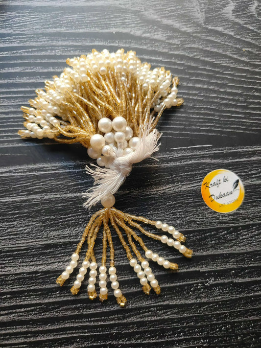 Latkan A15: pearl tassel bundle with gold thread strands and white bead drops