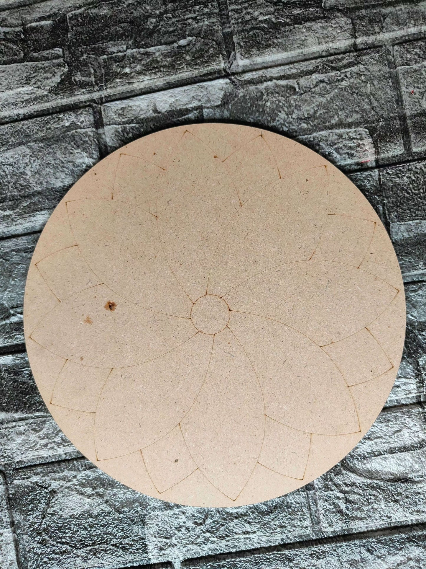 pre-marked-mdf-base-for-resin-art-round-pattern