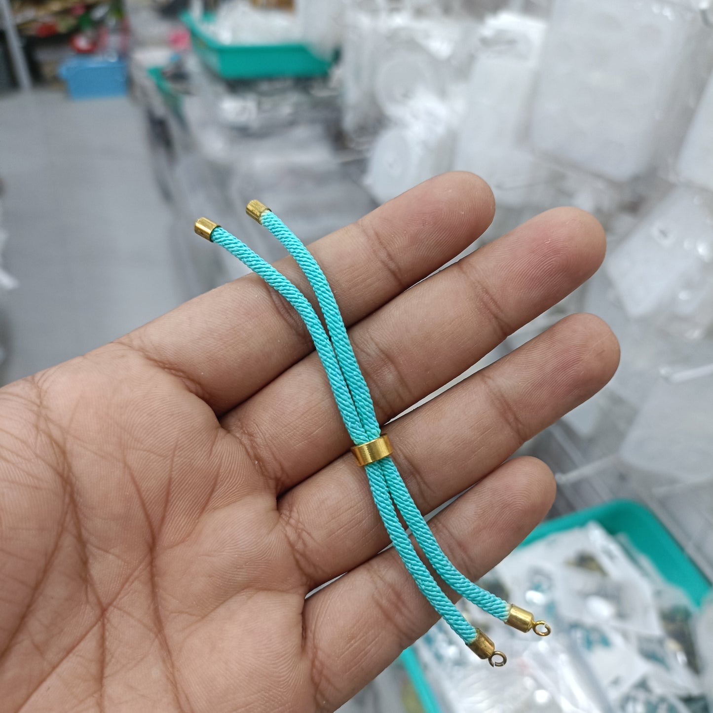 Rakhi Dori