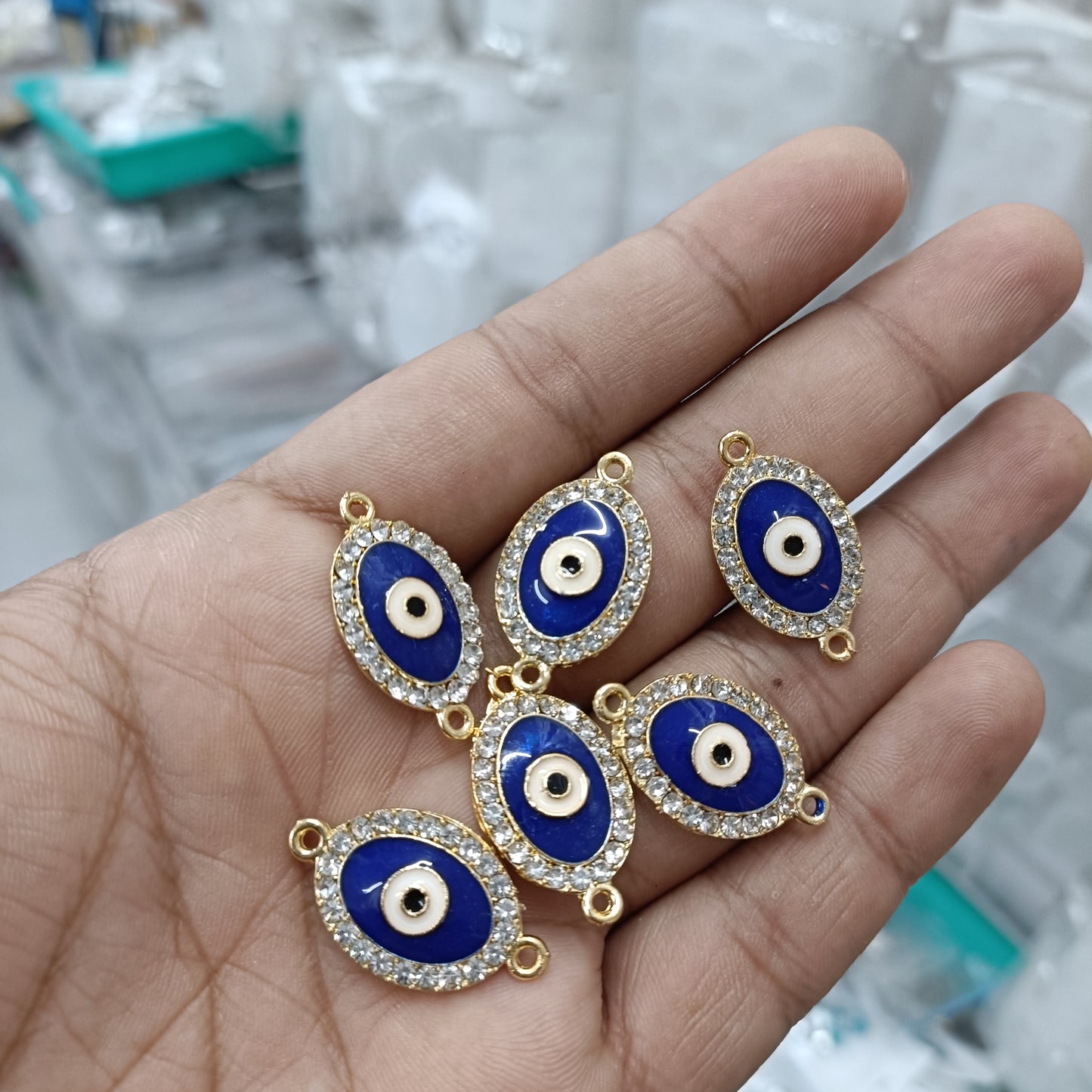 Rakhi Bracelet Pendant Pack of 6 R31