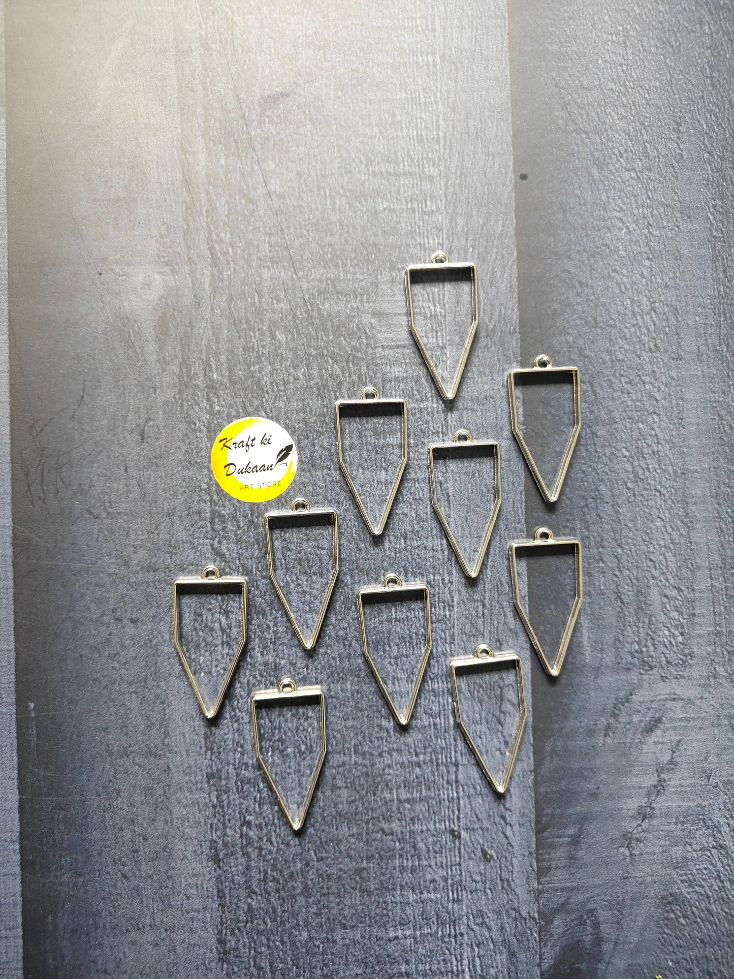 Pentagon bezel pendants (10pc), silver-tone triangular bezel with top loop
