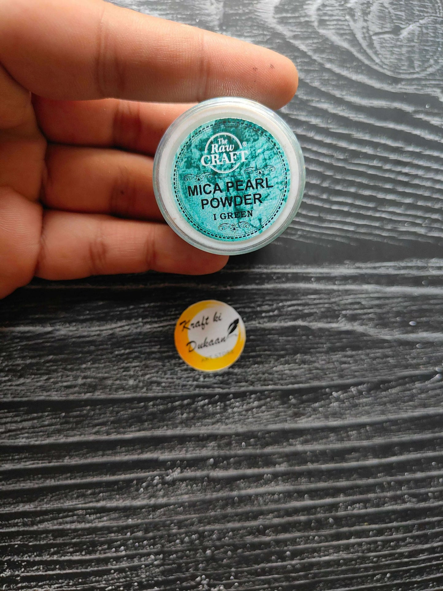 rn-image_picker_lib_temp_a133211e-beb9-41ce-abbd-3a3975648efd