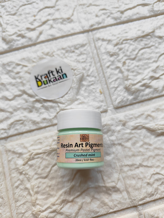 Crushed mint opaque pastel resin art pigment jar, 20 ml