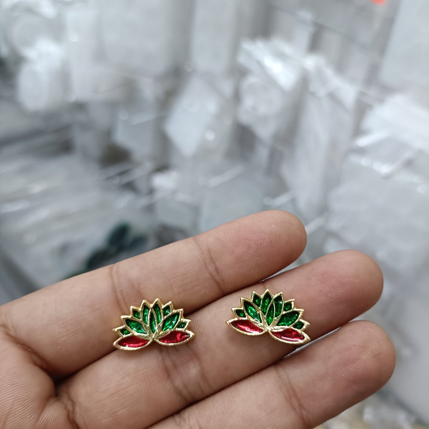 Metal Lotus Kundan Polki Beads Pack of 2 D10