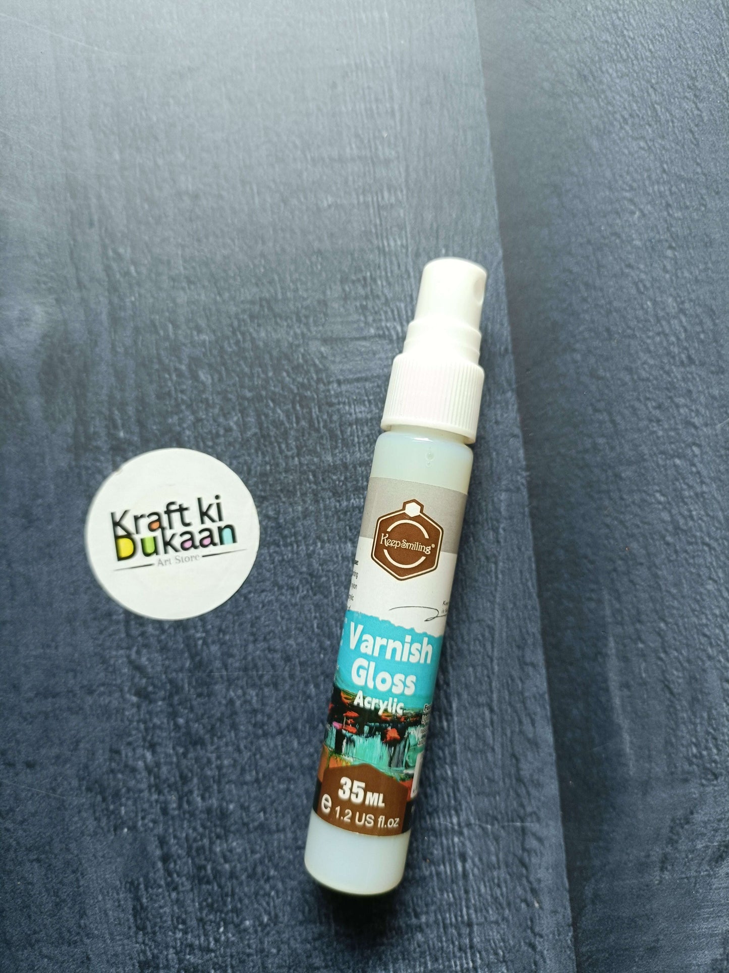 Acrylic Varnish Gloss 35 ml bottle angled view, ribbed nozzle cap and label