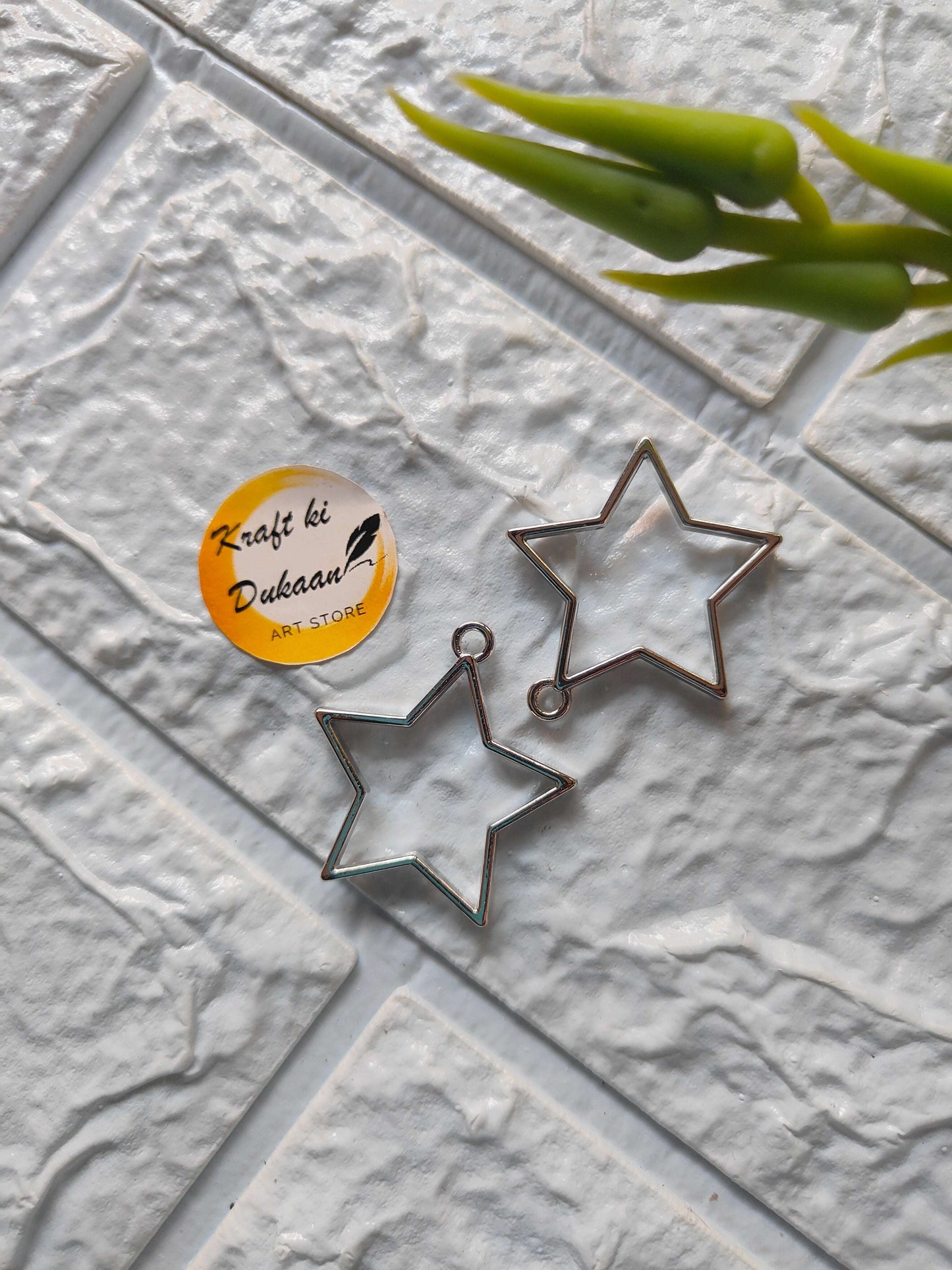 star-charms-pendant-set-silver-outline-pendants
