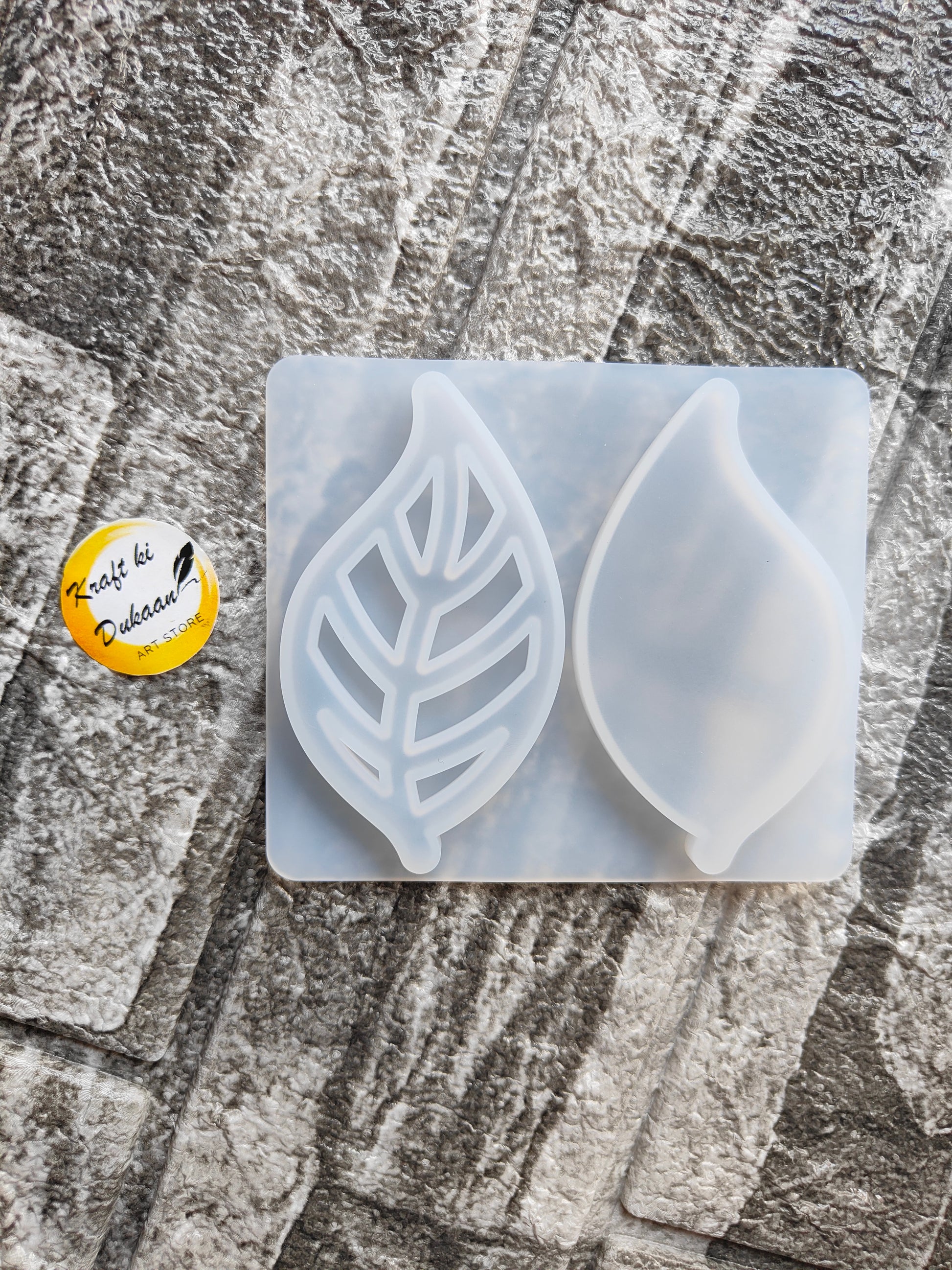 Silicone 2 in 1 leaf mould for resin with intricate leaf designs for creative projects