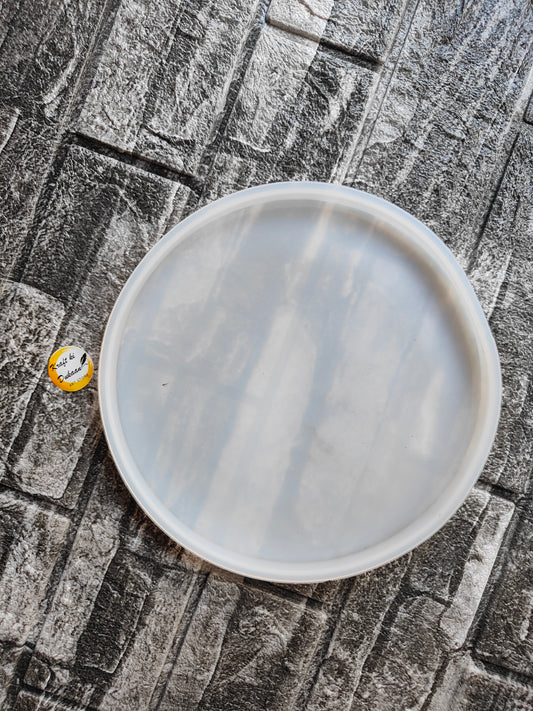 8 inch round mould for resin, perfect for creating circular resin art and crafts with ease