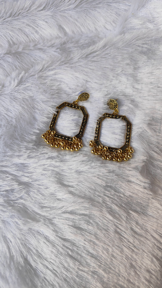 Golden Jhumka without Beads A6