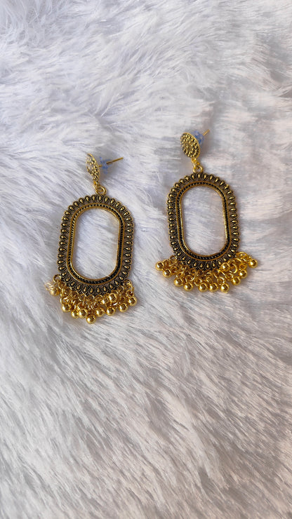 Golden Jhumka without Beads A3