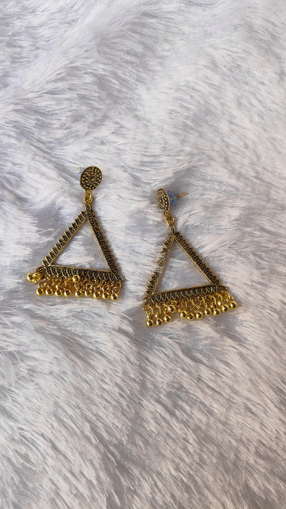 Golden Jhumka without Beads A1