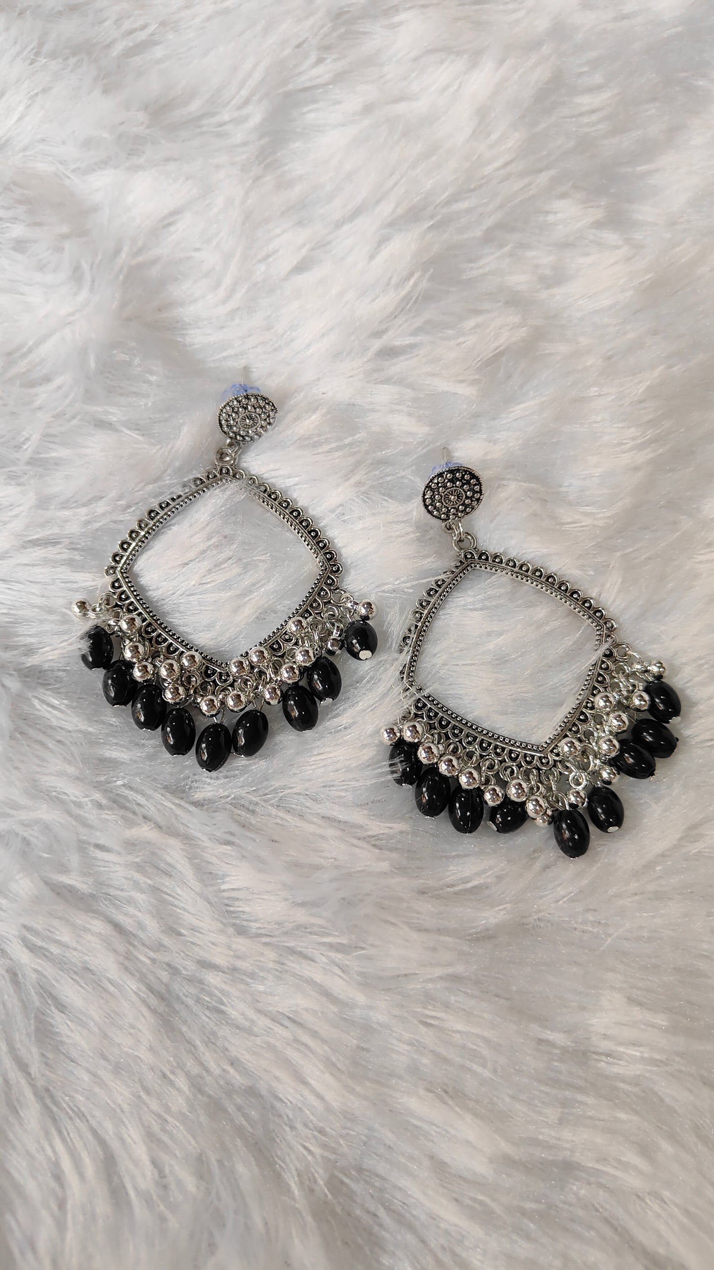 Silver Jhumka with Beads A1