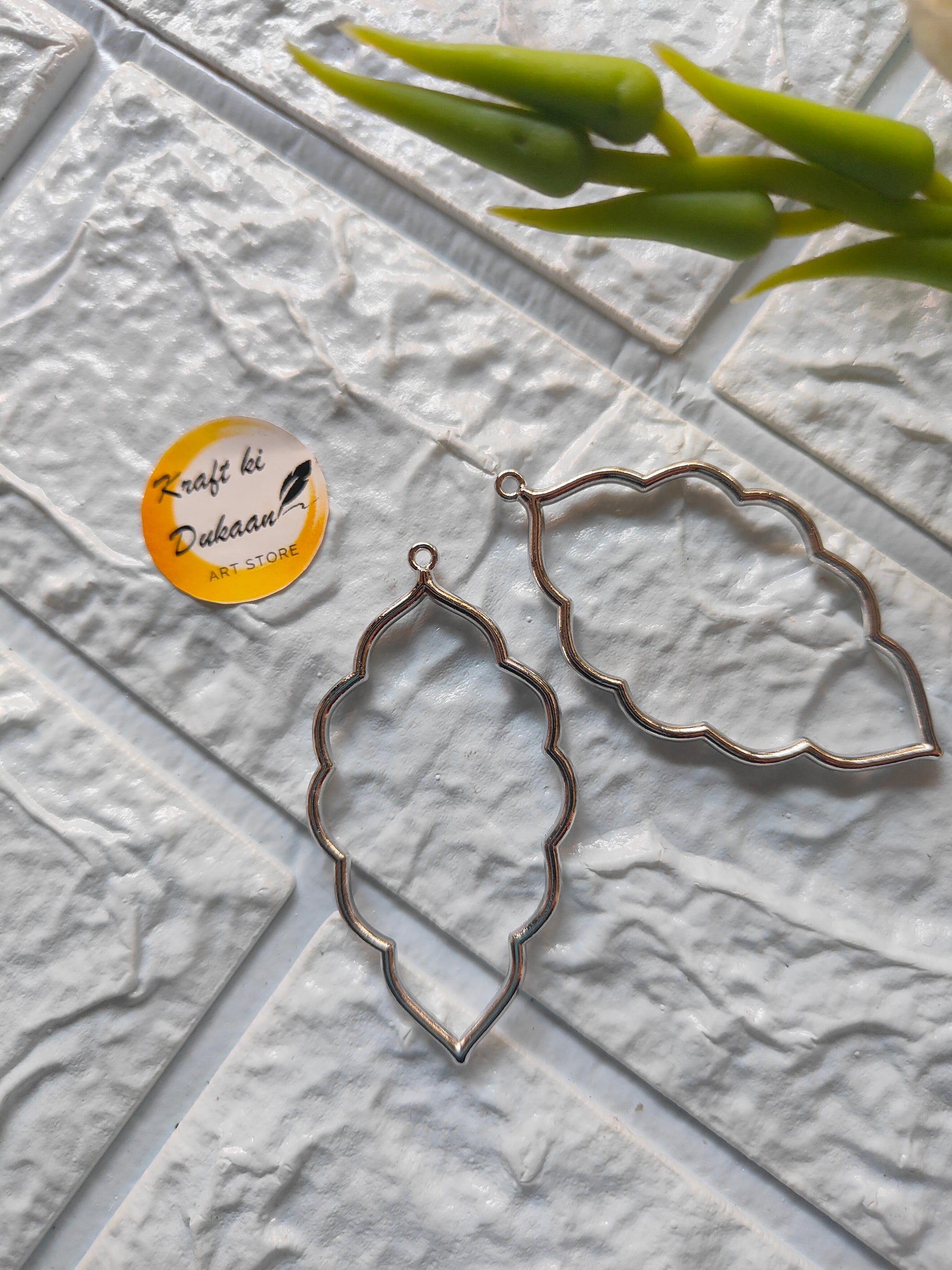 Leaf Shape Bezel Pendant 5PC Set - Kraft ki Dukaan