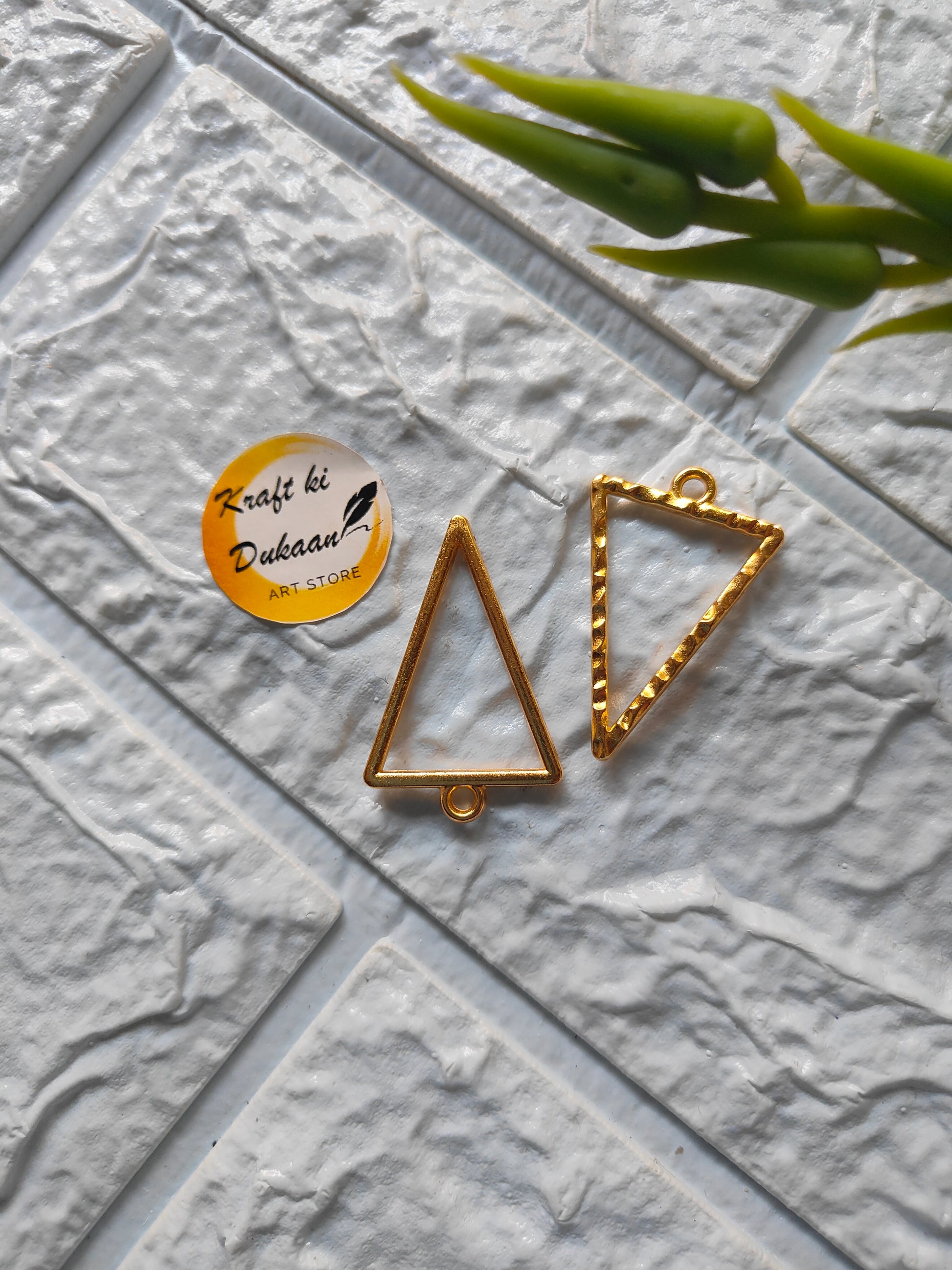Triangle Bezel Pendant 5PC Set - Kraft ki Dukaan