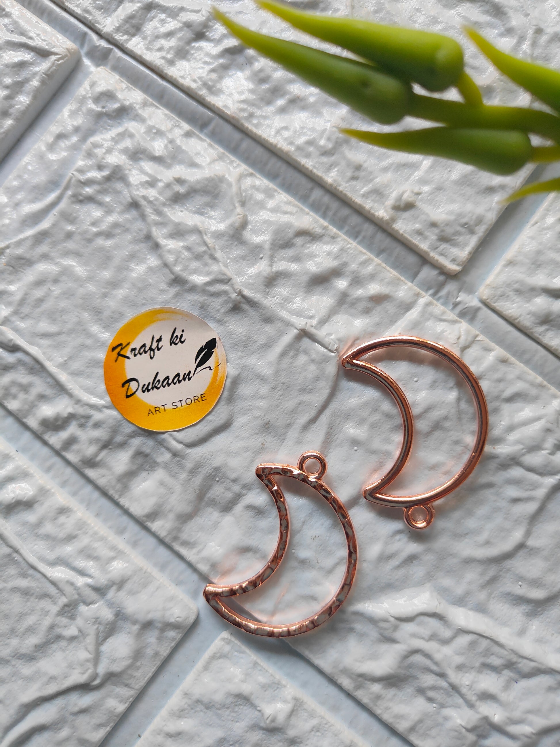 Moon Shape Bezel Pendant 5PC Set - Kraft ki Dukaan