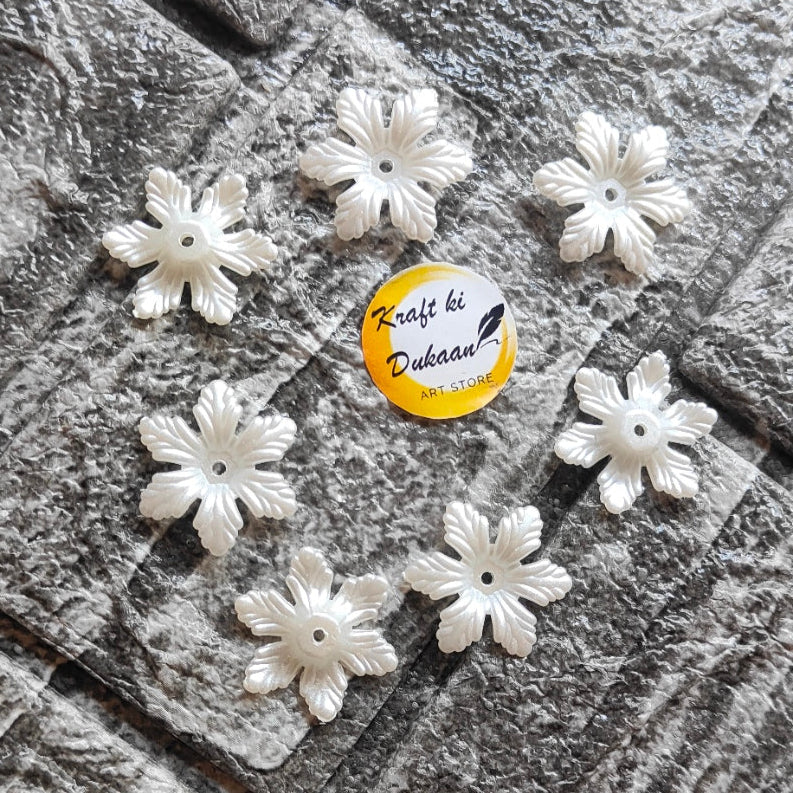 White Flower Beads Pack of 50 - Kraft ki Dukaan