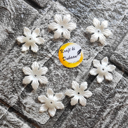 White Flower Beads Pack of 50