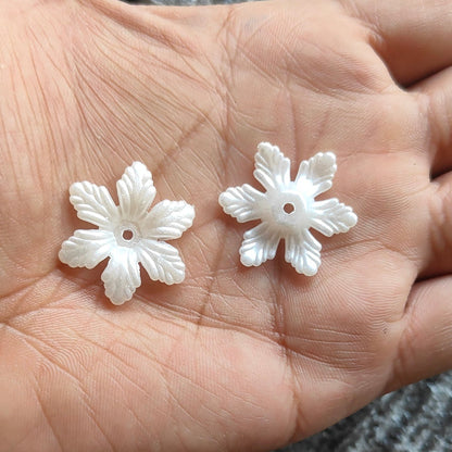 White Flower Beads Pack of 50 - Kraft ki Dukaan