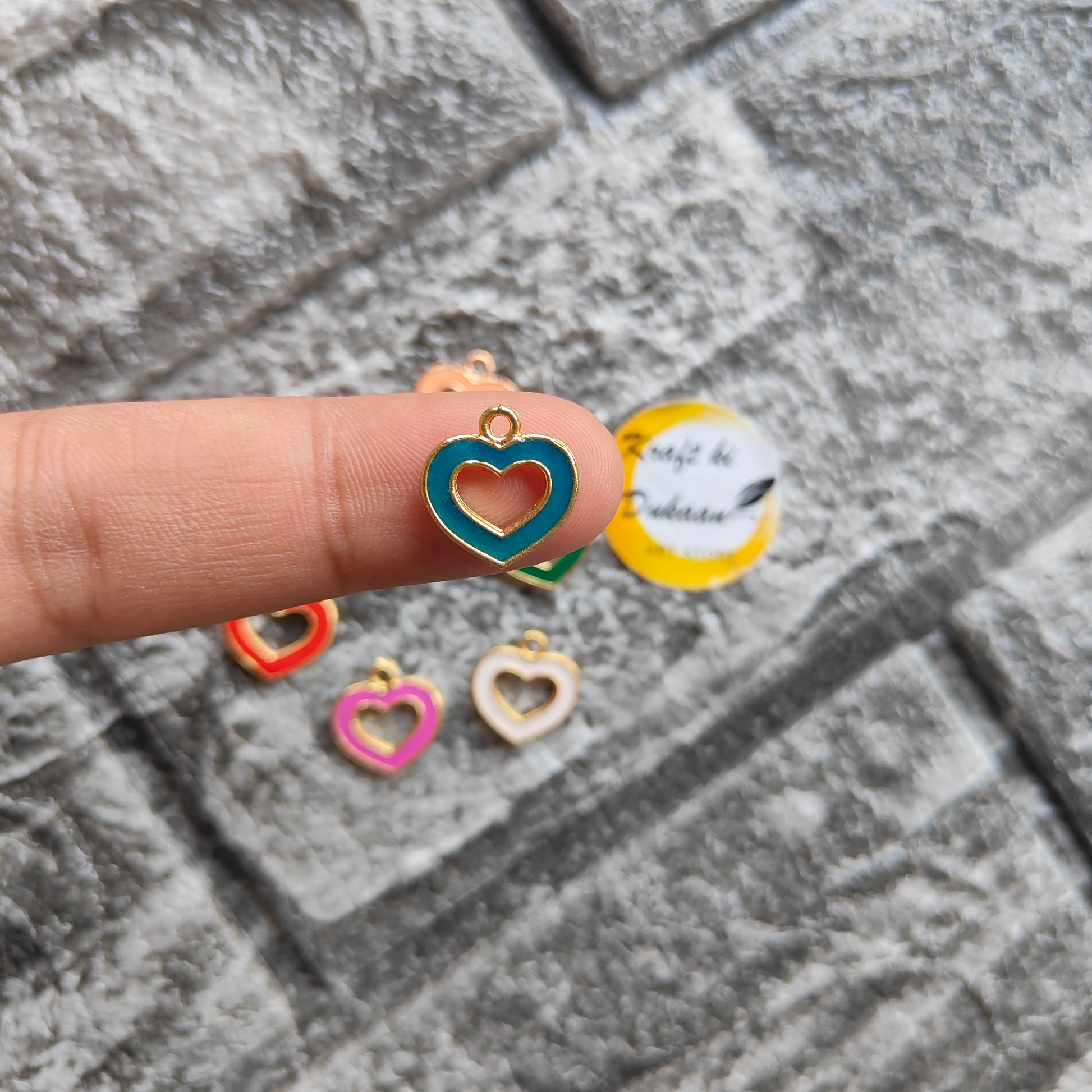 Multi Heart Metal Charms 10PC Set - Kraft ki Dukaan