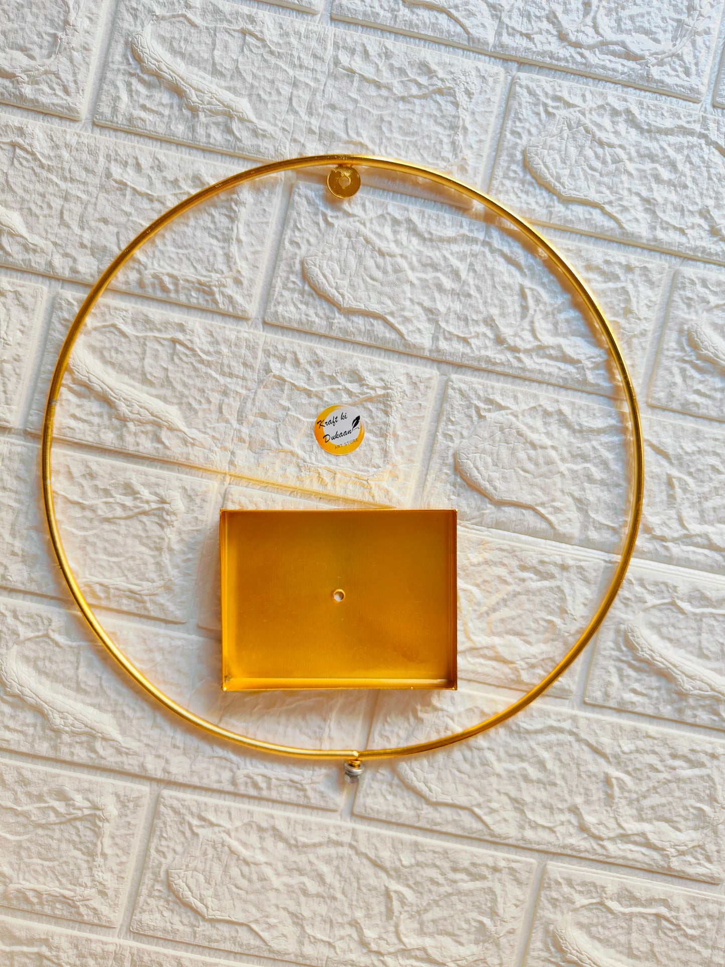 Golden Metal Loop Stand - Kraft ki Dukaan