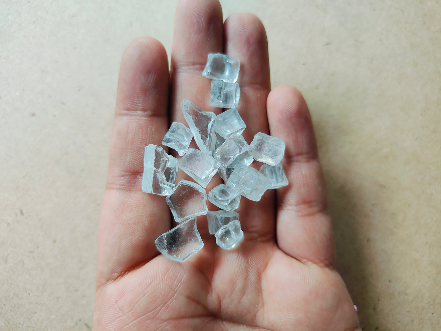 Transparent Crystal Stones 6-8mm - Kraft ki Dukaan