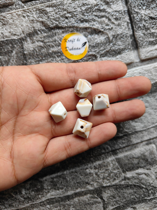 Marble Beads Hexagon Pack of 25 - Kraft ki Dukaan
