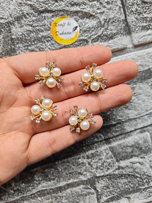 Golden Pearl Flower Diamond Beads Pack of 50 - Kraft ki Dukaan