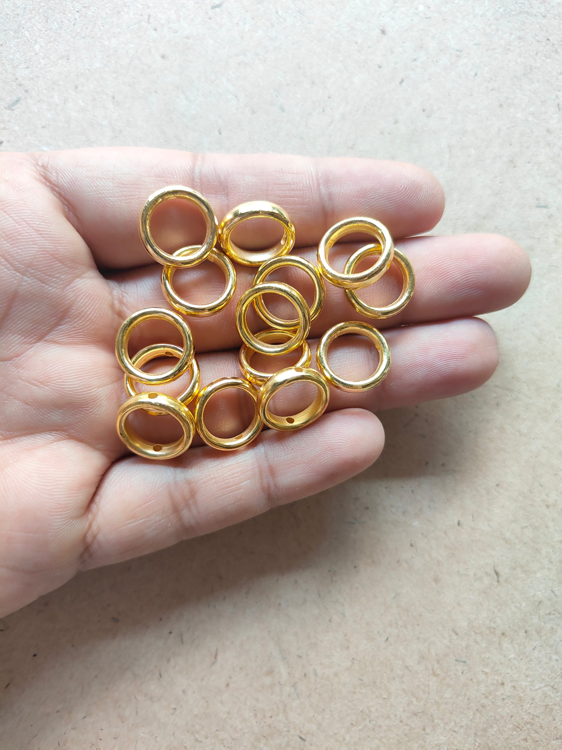 Golden Ring Pack of 100 - Kraft ki Dukaan