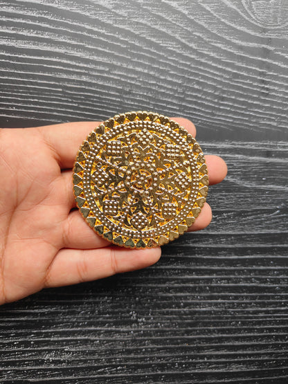 Golden Plastic Round T-Light Plate