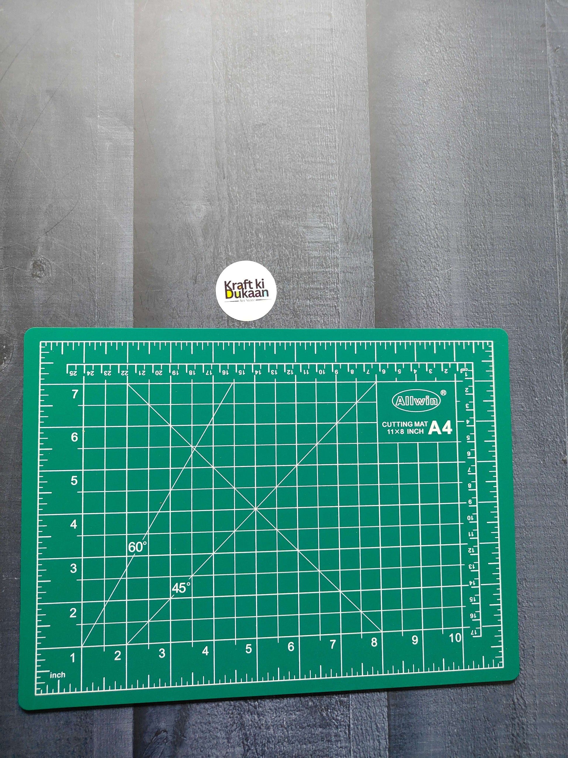 Cutting Mat A4, 11×8 inch green cutting grid with inch ruler and angles